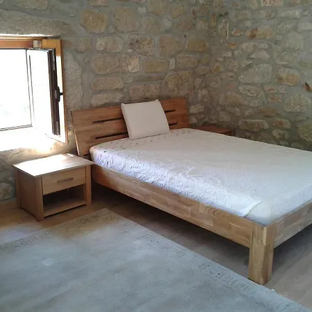 Palheiro - Casa De Ferias Mansores Arouca Agras
